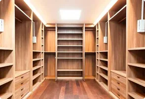 Closet 1